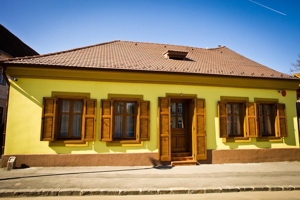 Pensiunea Kant Sibiu Luaran gambar
