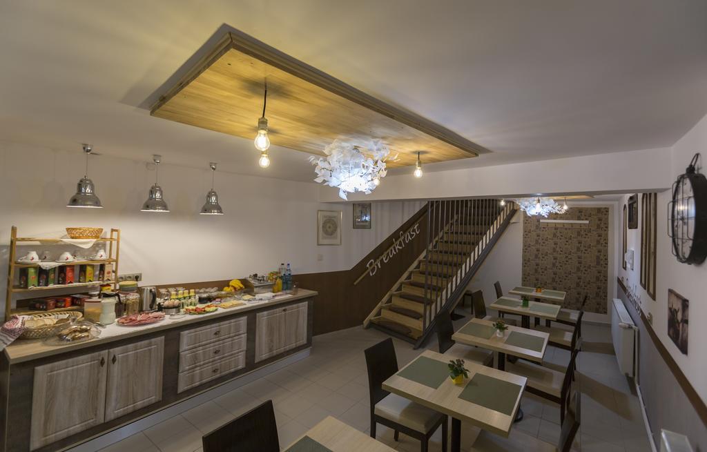 Pensiunea Kant Sibiu Luaran gambar